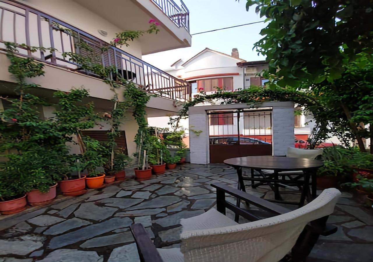 Polemarhos Guest House 6 كالامباكا المظهر الخارجي الصورة